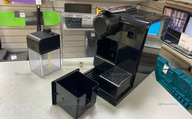 Кофемашина Delonghi Nespresso EN550.B