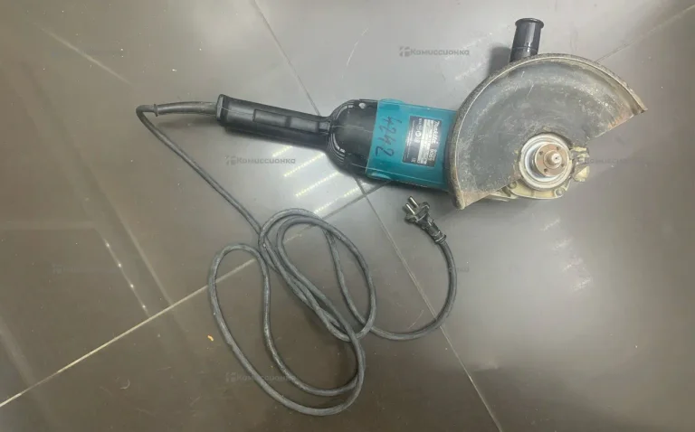 болгарка Makita 9069