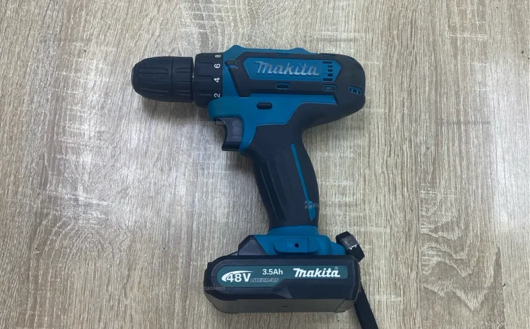 Дрель-шуруповёрт Makita DF331D (реплика)