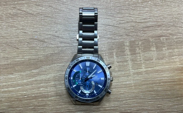 Часы  Casio Edifice EFV-620