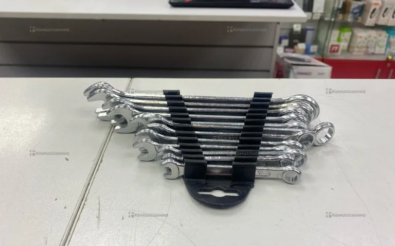 набор ключей комбинированных