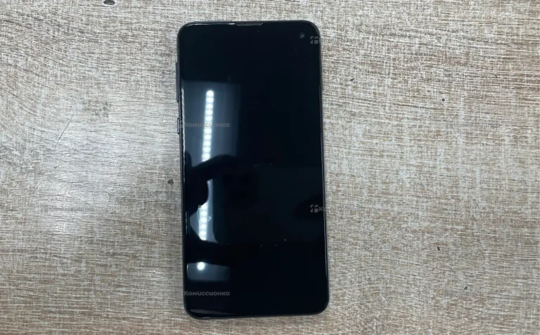 Samsung galaxy s10e 6/128gb