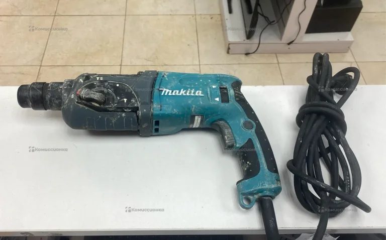 Перфоратор makita HR2470