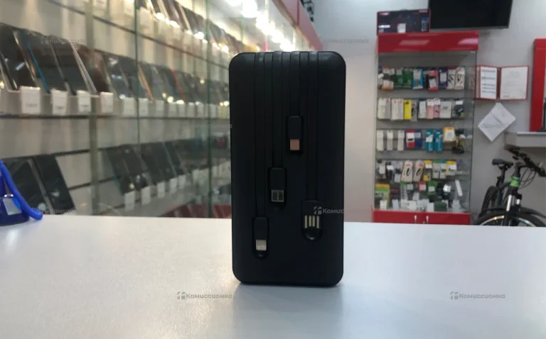 Power Bank с кабелями
