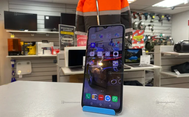 Infinix Hot 30i 4/128 ГБ