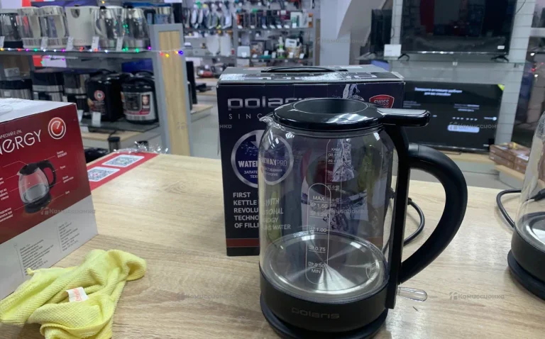 Чайник Polaris pwk 1759cgl