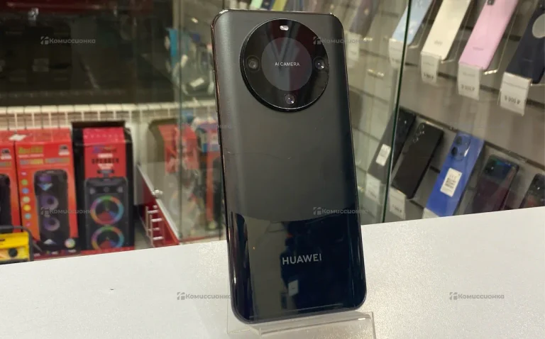 Huawei Mate60 pro + 4/128