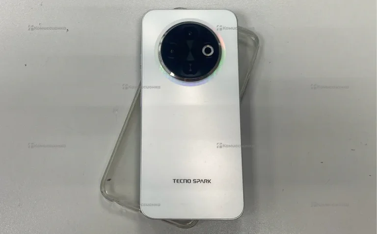 Tecno Spark 30C 6/128 ГБ