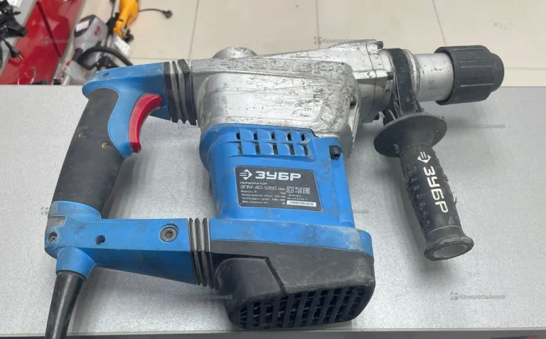 Перфоратор Зубр ЗПМ-40-1250