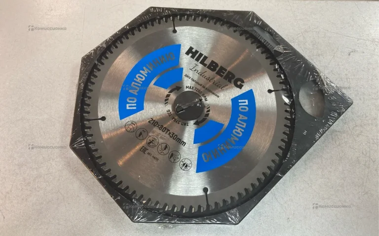 Диск пильный по алюминию Hilberg 210