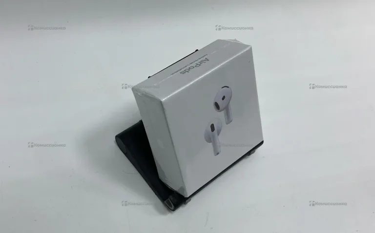 Наушники  AirPods 4.
