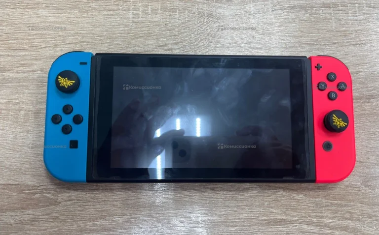 Приставка Nintendo Switch HAC-001
