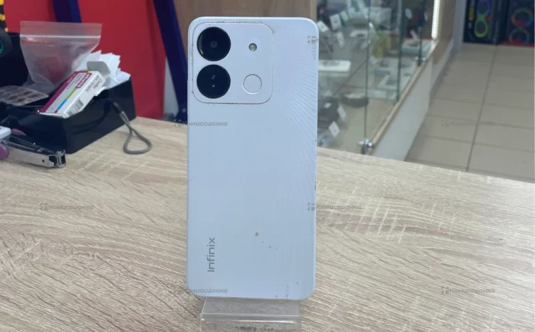 Infinix Smart 7 2/64 ГБ