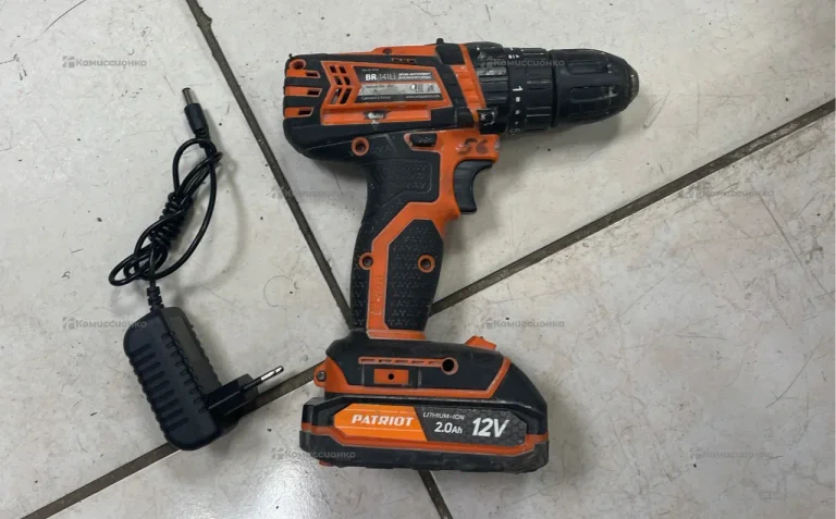 Шуруповерт BR141 Li