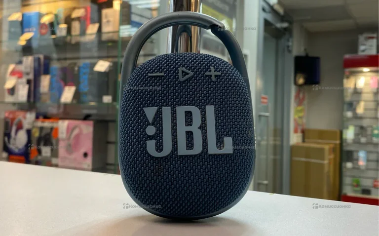 Колонка  JBl clip 4