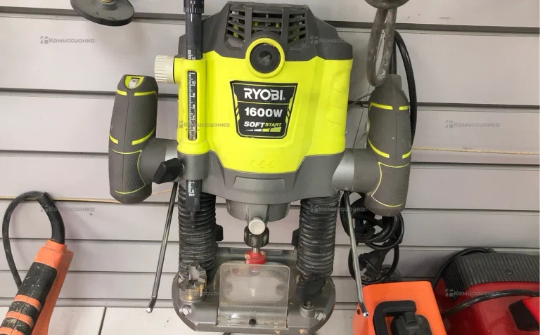 Фрезер Ryobi RRT1600-K