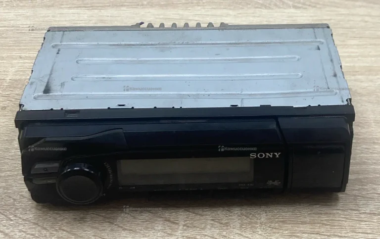 Автомагнитола  Sony dsx-a30
