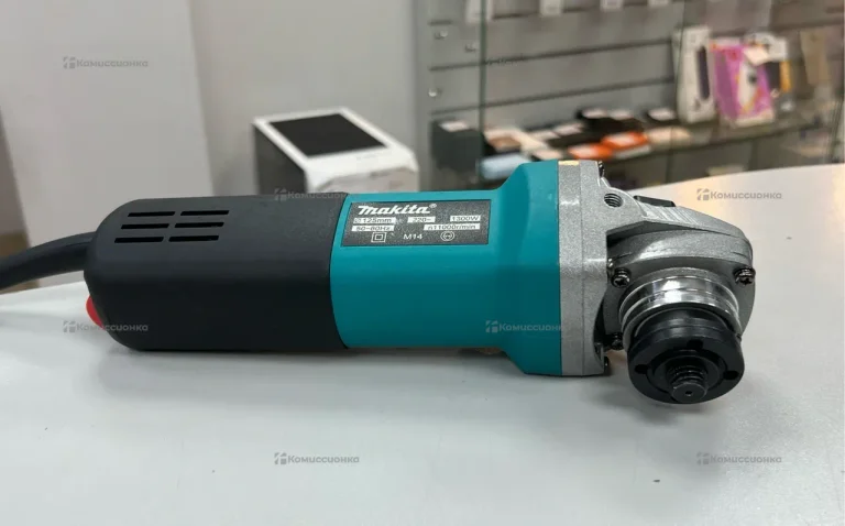 УШМ Makita 9558HM