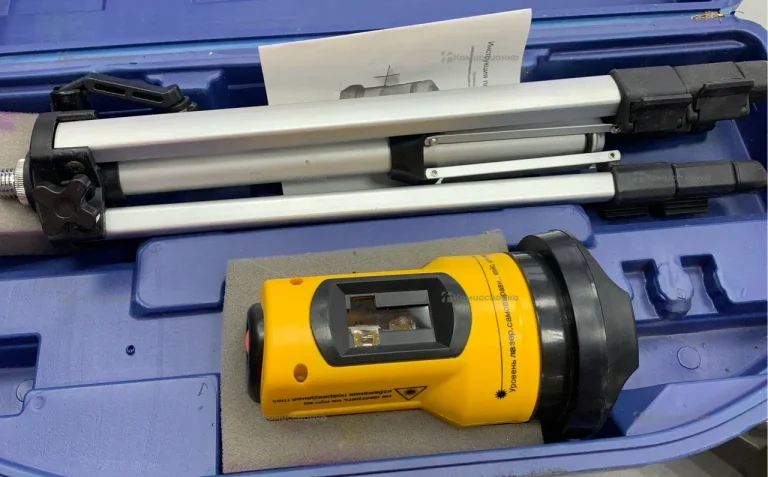 лазерный уровень самовыравивающийся