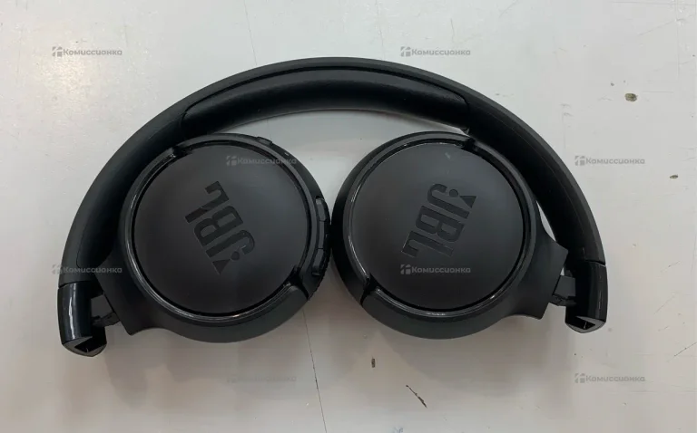Наушники  JBL