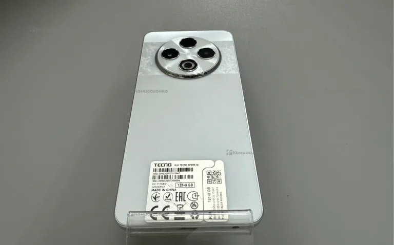 Tecno Spark 30 8/128 ГБ