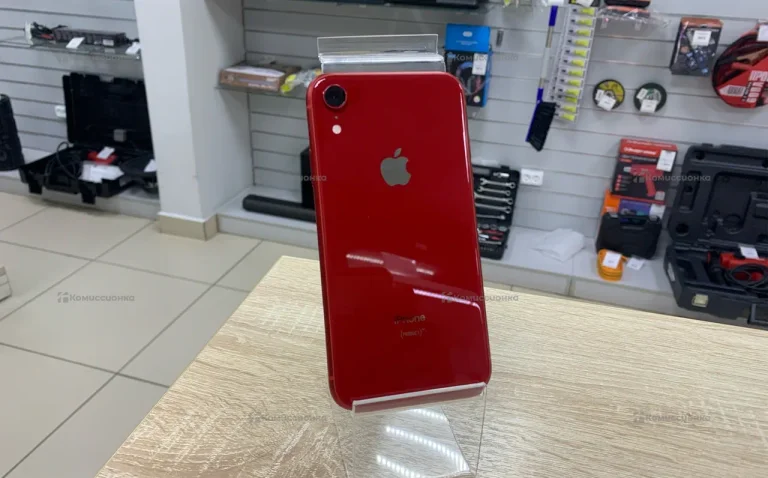 Apple iPhone XR 3/64 ГБ