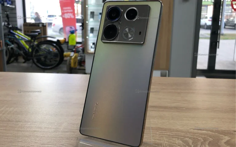 Infinix Note 40 8/256 ГБ
