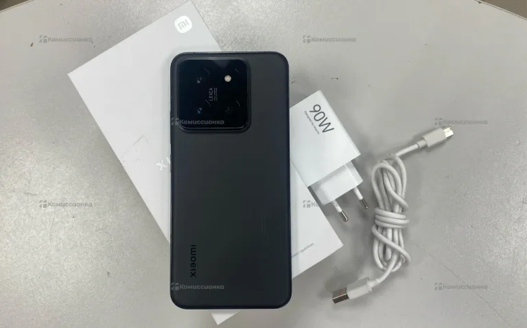 Xiaomi 14 12/256 ГБ