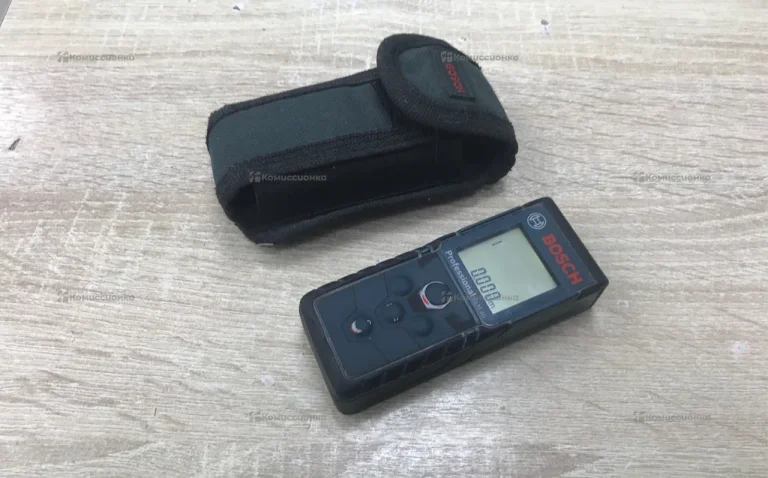 Лазерный дальномер Bosch GLM 40 Professional