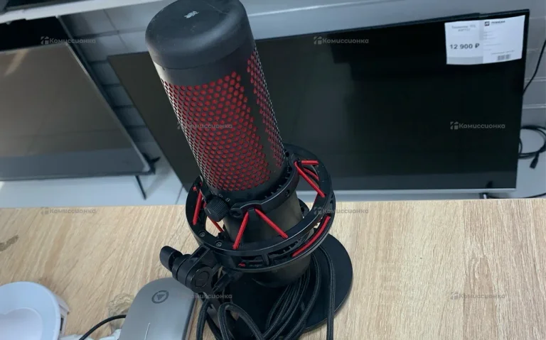 Микрофон HyperX Quadcast
