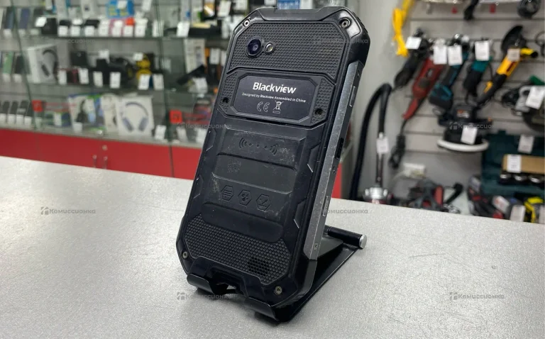 Blackview BV6000s 1/8 ГБ