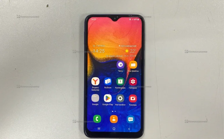 Samsung Galaxy A10 2/32 ГБ