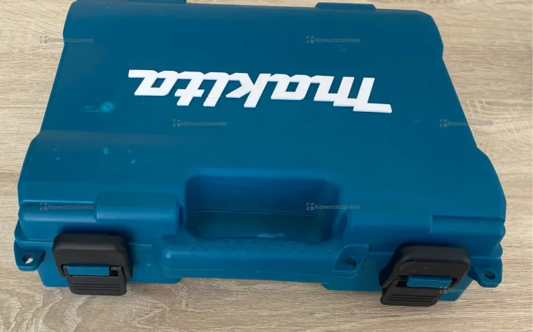 Гайковерт аккумуляторный Makita