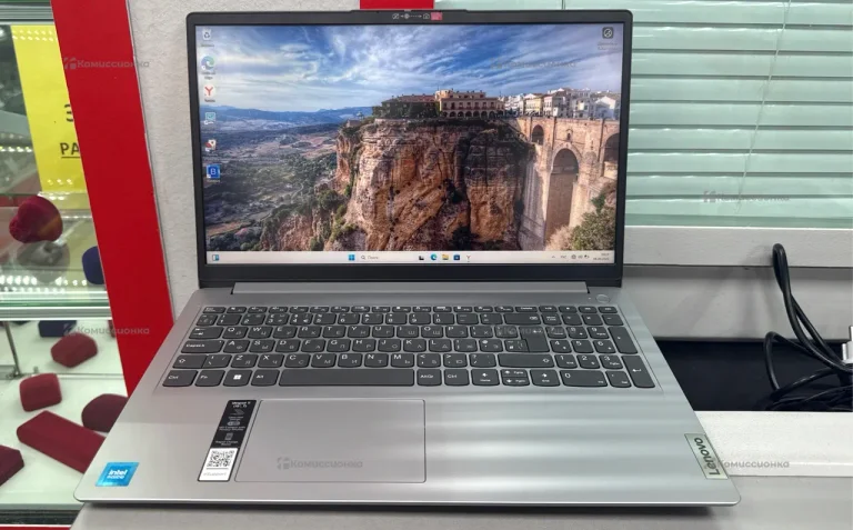 Ноутбук  Lenovo ideapad 1i