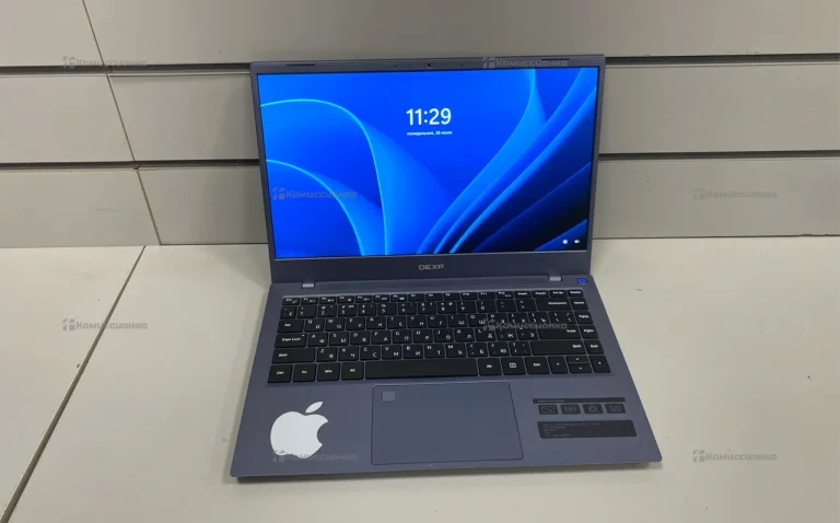 Ноутбук  Dexp i3-1215u/8Ram/SSD