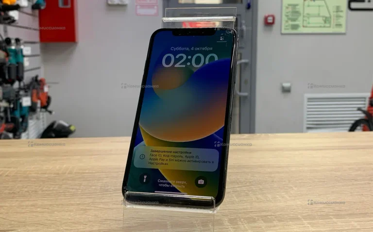 Apple iPhone X 3/64 ГБ
