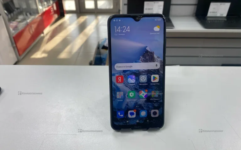 Xiaomi Redmi 8 3/32 ГБ
