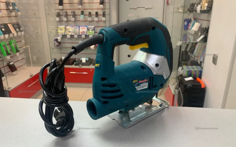 электролобзик Fit is-710