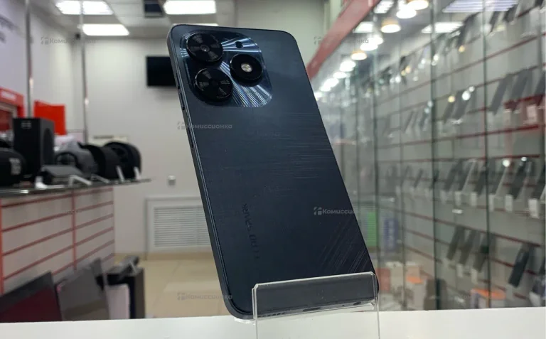 Tecno Spark 20C 4/128 ГБ