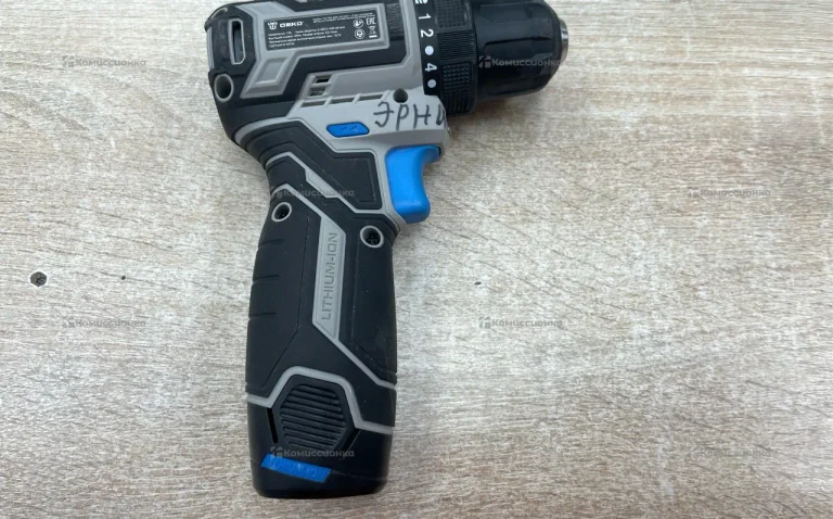 дрель шуруповерт Deko Sharker v12p