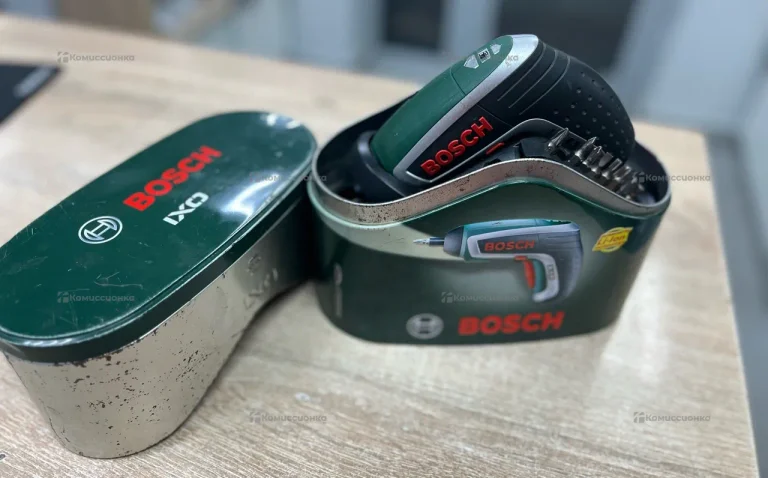 Аккумуляторная ответка BOSCH IXO 4