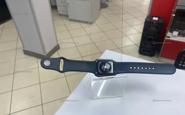 Часы  Apple Watch SE 40mm a2351