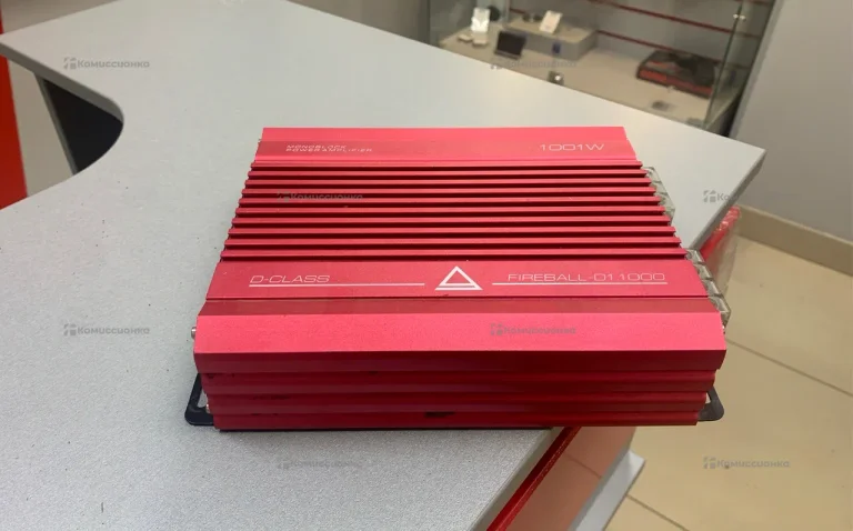 Усилитель  Aura D1.1000