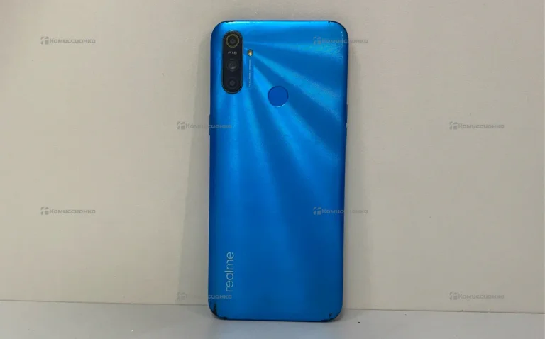 Realme C3 4/64 ГБ