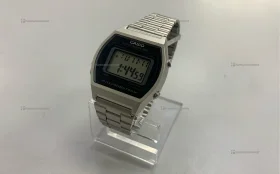 Часы  Casio b640wd