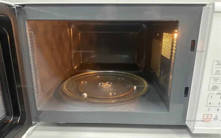 Микроволновая печь Toshiba MM-EM24P