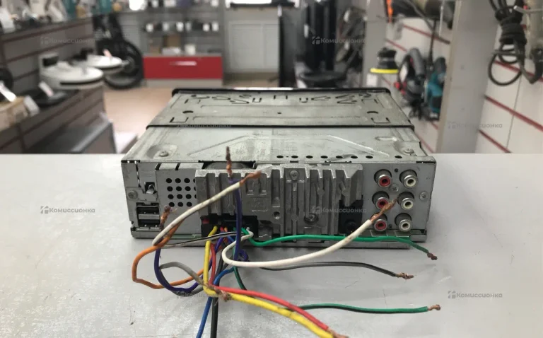 Автомагнитола  Pioneer DEH-8400BT
