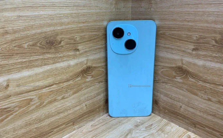 Tecno Spark Go 1 4/128 ГБ