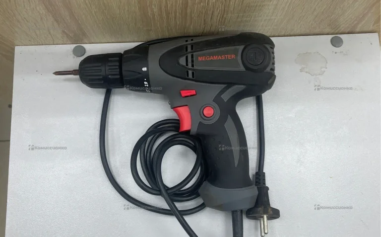 Шуруповерт Megamaster emp04