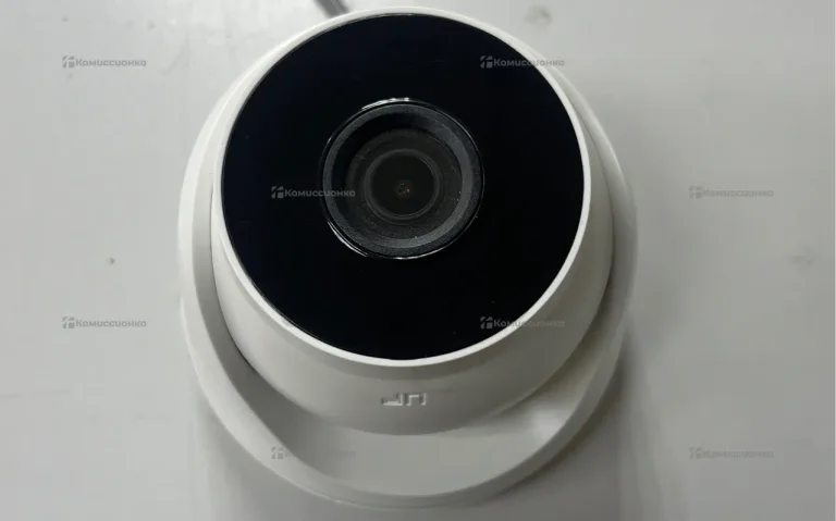 Видеокамера  TRASSIR TR-D2S5